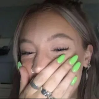 скарлетт :: @fStikBot whatsapp stickers