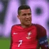 😭