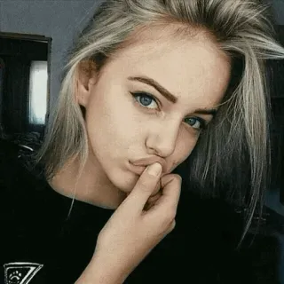 😕 telegram sticker