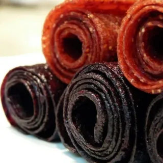 😍 fruit leather, snack, healthy food, fruit roll-ups, dessert whatsapp sticker