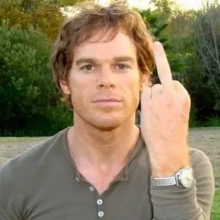 🖕 Dexter Morgan Dexter tele, asesino en serie, dedo corazón, ofensivo, grosero, serie de tv, antihéroe telegram sticker