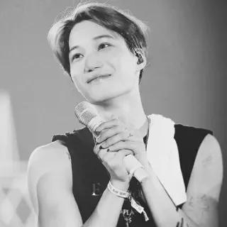 🗝 Kai เคป็อป, นักร้อง, นักแสดง, ผู้ชาย, ไอดอล, คนดัง telegram sticker