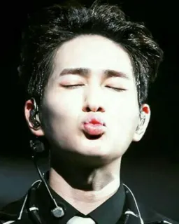 😘 kpop, male, artist, singer, face, person telegram sticker