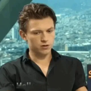 ⚙ Tom Holland tom holland, actor, celebridad whatsapp sticker