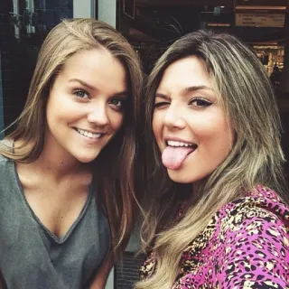 ❤️ women, portrait, blonde, brunette, friends, smile, winking telegram sticker