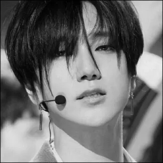 📎 портрет, человек, kpop, мужчина, певец, артист telegram sticker