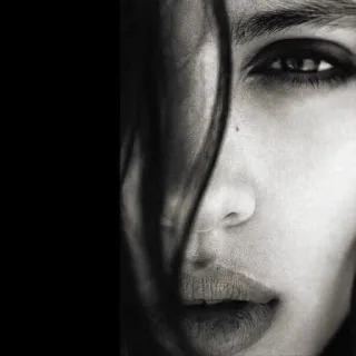 😵 portrait, face, woman, eye, lips, monochrome telegram sticker