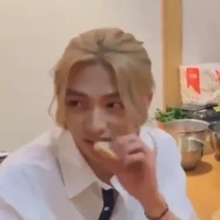 🍫 whatsapp sticker