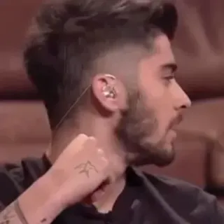 ☂ Zayn Malik 男人, 歌手, 男性, 耳环, 胡子, 侧面, 名人 telegram sticker