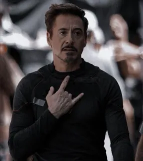 🤟 Iron Man marvel, superhéroe, robert downey jr, tony stark whatsapp sticker