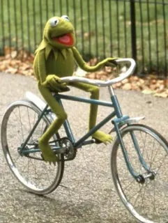 🐸 Kermit Kermit la Rana, rana, bicicletta, bici, Muppet, marionetta telegram sticker