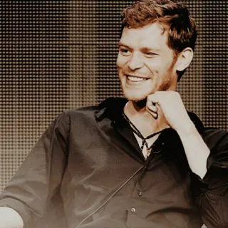 ✖️ Klaus Mikaelson The Vampire Diaries เคลาส์ ไมเคิลสัน, บันทึกแวมไพร์, นักแสดง, ยิ้ม telegram sticker