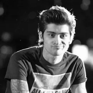 🖇 Zayn Malik ALL GONE OKAY zayn malik, 单向乐队, 歌手, 名人, 肖像, 男性, T恤, 黑白 telegram sticker