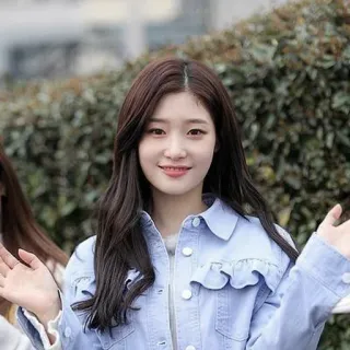 🍥 女人, 夹克, 肖像, 女孩, 微笑, 头发 telegram sticker