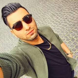 🖤 man, sunglasses, casual, portrait, selfie, fashion, style telegram sticker