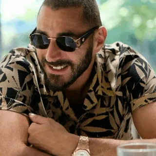❇️ Karim Benzema calciatore, atleta, occhiali da sole, barba, ritratto telegram sticker