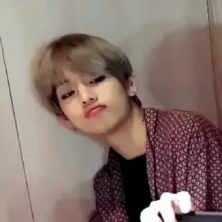 🦋 V kpop, bts, v, 韩语, 偶像, 歌手 telegram sticker