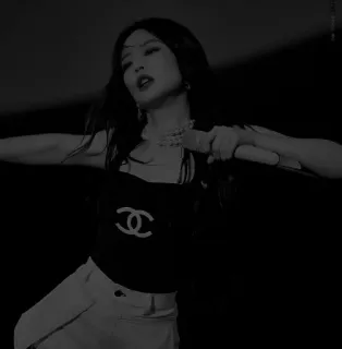 ♟️ Jennie chanteuse, femme, kpop, idol, performance, chanel telegram sticker