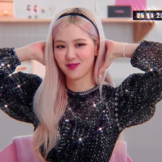 🍐 25.11.20 mujer, retrato, belleza, coreana, pelo rosa, selfie, brillo, chica telegram sticker