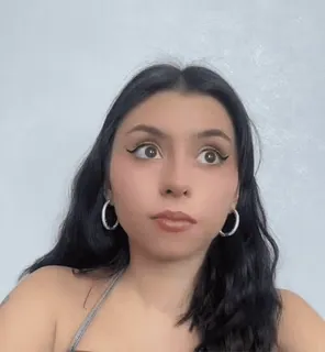 😚 whatsapp sticker
