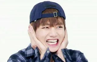 😬 V kpop, v, bts, cantante, coreano, idol telegram sticker