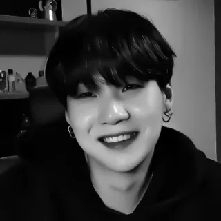 🍪 Suga Suga, BTS, K-Pop, Piosenkarz, Idol, Czarno-białe telegram sticker