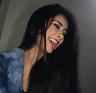 😝 mulher, língua, sorrindo, cabelo preto, feminino, pessoa telegram sticker