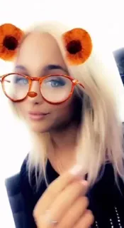 ☁️ phụ nữ, selfie, kính, bộ lọc, gương mặt, tóc vàng telegram sticker