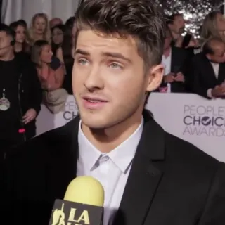 🚡 People's Choice Awards People's choice awards person, male, interview, red carpet telegram sticker