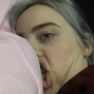 👄 Billie Eilish билли айлиш, певица, знаменитость, лицо, человек telegram sticker