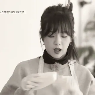 👒 도전 샌드위치 100인분 여자, 한국, 샌드위치, 요리, 흑백 telegram sticker