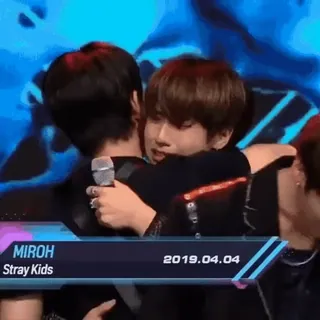 🫂 MIROH MIROH
Stray Kids
2019.04.04 K-Pop, Stray Kids, MIROH, Música, Grupo, Abrazo, Amistad telegram sticker