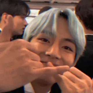 🖇️ V V, BTS, 韩国流行乐, 歌手, K-pop, 偶像 telegram sticker