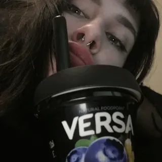 ☁️ VERSA boisson, nourriture, boire, produit, récipient telegram sticker