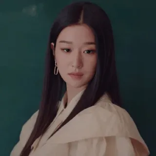 ⚫️ wanita, potret, korea, aktris, rambut panjang, serius, orang whatsapp sticker