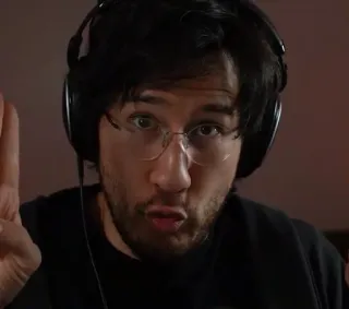 😄 Markiplier Markiplier, Youtubeur, Streamer, Gamer, Personnalité Internet telegram sticker