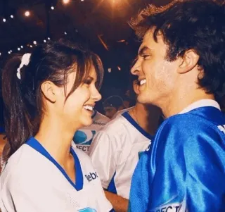 🥀 pareja, sonriendo, gente, amigos, feliz telegram sticker