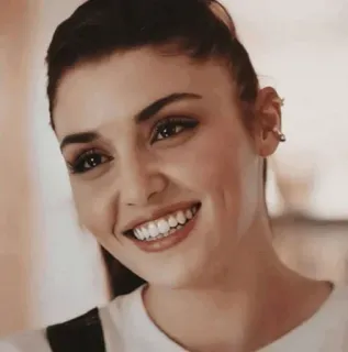 🐾 retrato, mujer, cara, belleza, sonrisa telegram sticker