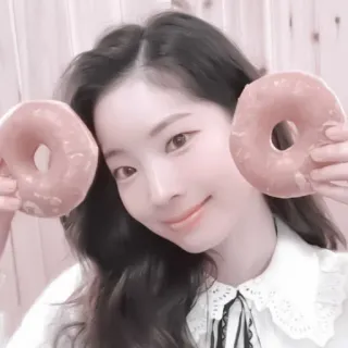 #𝐇𝐁𝐃: dahyun 🎂 ;: by @paradismaudit telegram stickers