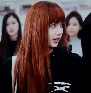 🥂 Lisa wanita, K-pop, rambut merah, Lisa, penyanyi, perempuan telegram sticker