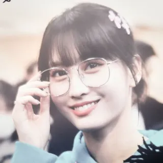 🪐 Momo Hirai momo, hirai, twice, kpop, idol, glasses, smile telegram sticker