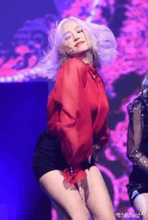 🚫 엑스포츠뉴스 뉴스 mulher, performance, palco, celebridade, moda, kpop, dançarina, vermelho, atriz telegram sticker