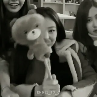 🍉 Jennie JENNIE_FG_O kpop, 가수, 아이돌, 곰, 귀여운, 제니, blackpink telegram sticker