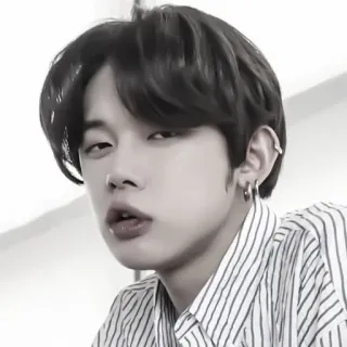 🛍️``yeonjun ; @frenchkisssticker :: @fStikBot whatsapp stickers