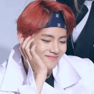 😊 V K-pop, cantor, artista, V, BTS telegram sticker