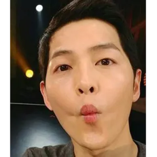 😚 whatsapp sticker