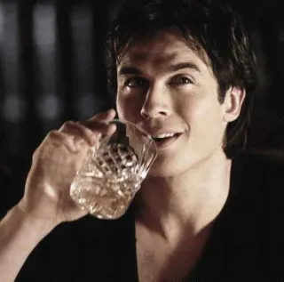 🥃 Damon Salvatore The Vampire Diaries 뱀파이어, 알코올, 음주, 유리, 배우 telegram sticker
