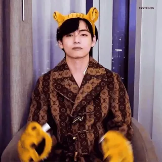 👋 kpop, tiger, süß, idol, tier, ohren, v, kim taehyung whatsapp sticker