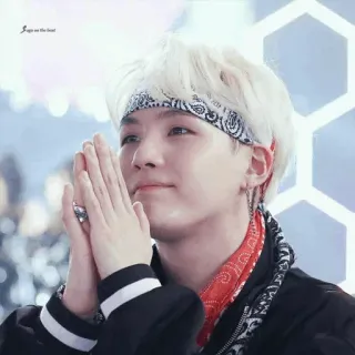 ☁️ Suga K-POP, 音楽, アイドル, SUGA, BTS, 歌手 telegram sticker