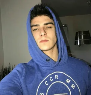 😒 CCRMM felpa con cappuccio, ritratto, uomo, selfie telegram sticker